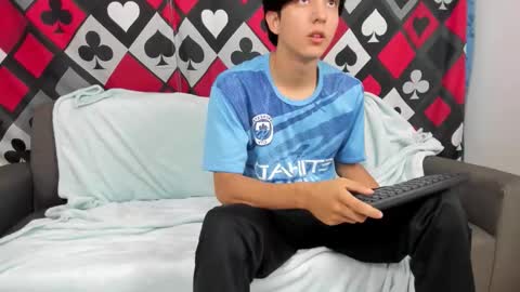 Steerling online show from February 6, 1:30 pm