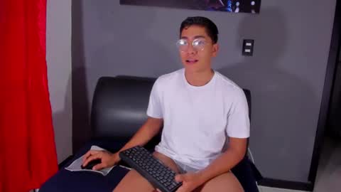 StefanFord online show from December 15, 11:57 pm