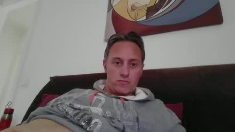 sten015 online show from May 13, 1:30 pm