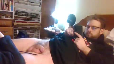 Snapshot of sterben13v chatting on October 22, 2:37 am Ian23602 online show from October 22, 2:37 am