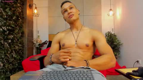    online show from February 6, 11:23 pm