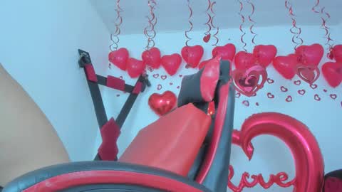 Steven online show from February 13, 4:45 pm