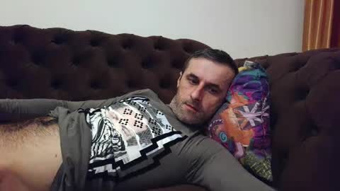 Snapshot of stevenpit chatting on February 25, 5:15 pm stevenpit online show from February 25, 5:15 pm