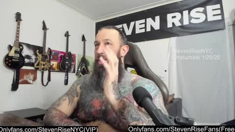 Snapshot of stevenrisenyc chatting on January 29, 2:30 am StevenRiseNYC online show from January 29, 2:30 am