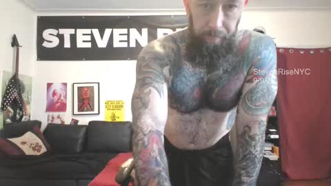 Snapshot of stevenrisenyc chatting on September 9, 9:24 pm StevenRiseNYC online show from September 9, 9:24 pm