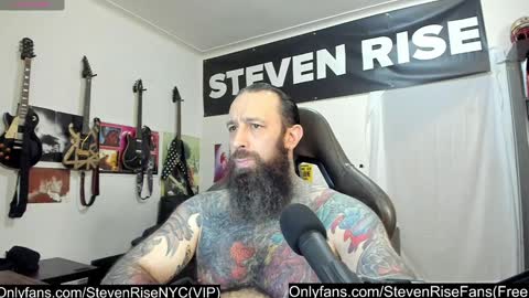Snapshot of stevenrisenyc chatting on February 26, 1:00 am StevenRiseNYC online show from February 26, 1:00 am