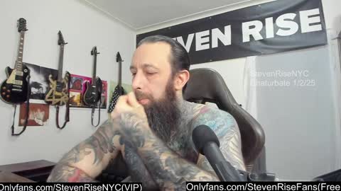 Snapshot of stevenrisenyc chatting on January 2, 10:11 pm StevenRiseNYC online show from January 2, 10:11 pm