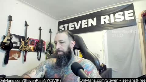 Snapshot of stevenrisenyc chatting on September 14, 2:57 am StevenRiseNYC online show from September 14, 2:57 am