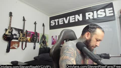 Snapshot of stevenrisenyc chatting on February 6, 10:43 pm StevenRiseNYC online show from February 6, 10:43 pm