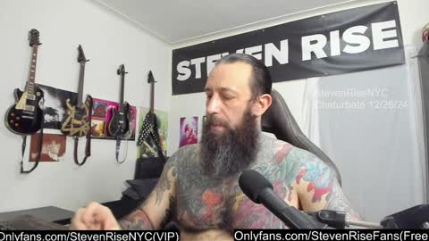 Snapshot of stevenrisenyc chatting on December 27, 1:43 am StevenRiseNYC online show from December 27, 1:43 am
