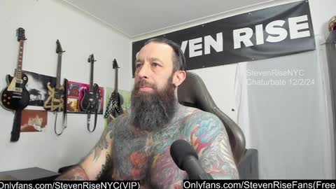 Snapshot of stevenrisenyc chatting on December 2, 3:12 pm StevenRiseNYC online show from December 2, 3:12 pm