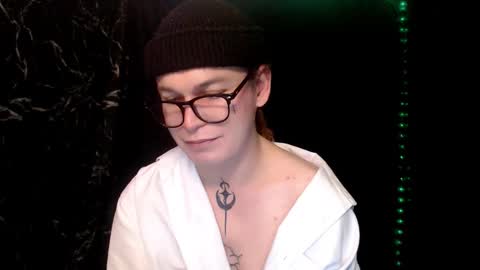 Steve online show from November 18, 9:39 pm