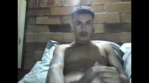 stevenzrodriguez9604 online show from December 18, 3:57 am