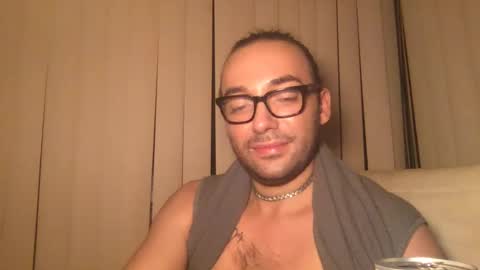 Snapshot of stevey_94 chatting on October 5, 7:12 am gay tease online show from October 5, 7:12 am