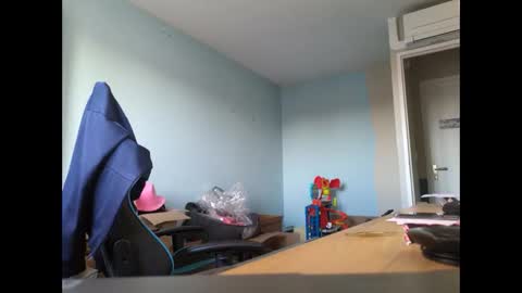 stickolive1 online show from December 17, 3:19 pm