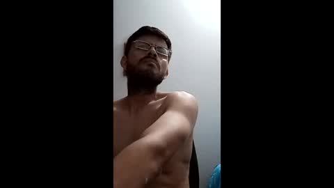 stivenbull online show from December 17, 2:30 am