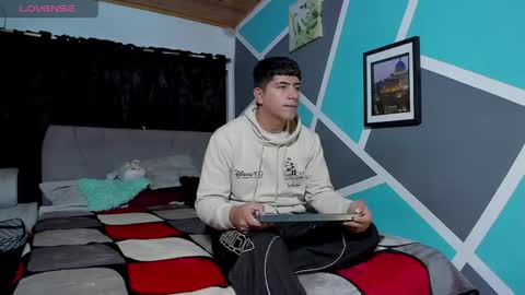 Stiven  online show from February 15, 1:56 am