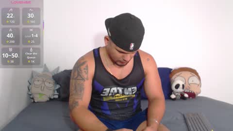 Stone Lee  online show from December 21, 6:43 am