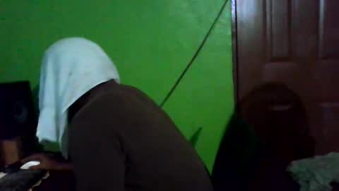 stonehardbbcdick2 online show from December 15, 10:48 pm