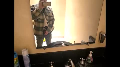 stopshottttt online show from March 2, 5:09 pm