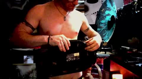 Str8 online show from July 9, 10:41 am