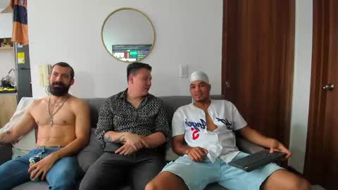 straight__friends online show from May 11, 2:45 pm