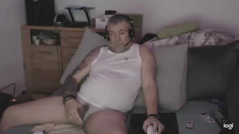 Stranger online show from January 18, 1:07 am