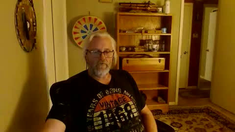 Snapshot of stroknpoker chatting on October 25, 5:09 am stroknpoker online show from October 25, 5:09 am
