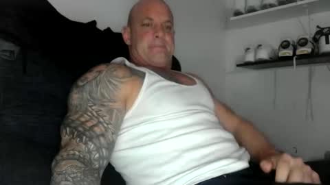 StrongAndHard online show from February 23, 8:20 pm