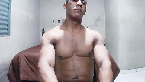strongdaddyfantastic online show from April 8, 5:19 am