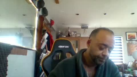 Snapshot of stronglikbullse619259 chatting on December 12, 4:43 pm stronglikbullse619259 online show from December 12, 4:43 pm