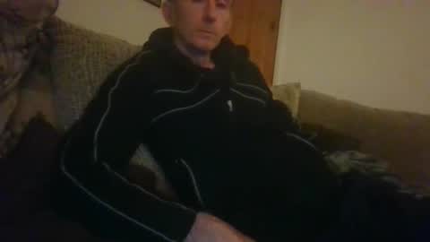 stuuuey73 online show from December 19, 10:07 pm