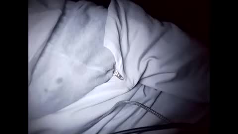 Snapshot of suavecito123828379 chatting on September 9, 6:35 am suavecito123828379 online show from September 9, 6:35 am