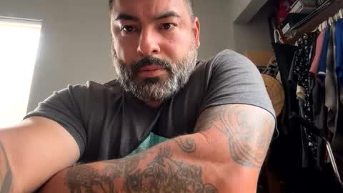 suavecito67 online show from December 14, 6:04 pm