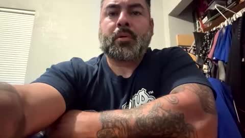 suavecito67 online show from December 19, 3:03 am