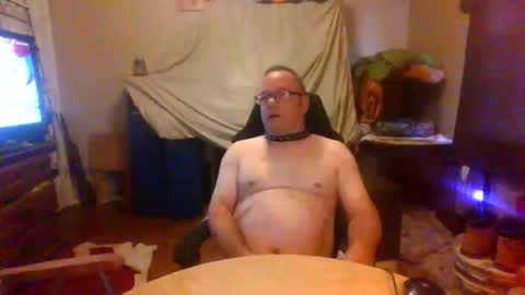 subbie4mis1 online show from December 21, 6:27 pm