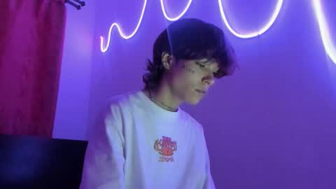 nico online show from December 2, 5:05 pm