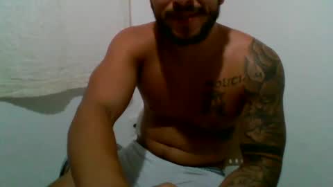 Snapshot of suetsemsay chatting on February 13, 9:28 pm suetsemsay online show from February 13, 9:28 pm