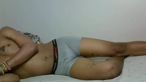 Snapshot of sugar_brown256 chatting on October 16, 8:11 am sugar_brown256 online show from October 16, 8:11 am