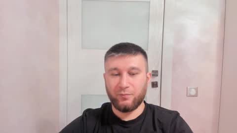 Jonatan online show from December 14, 1:06 pm