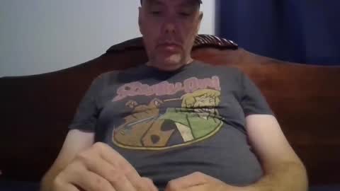 Snapshot of sullydog48 chatting on October 14, 12:50 am Sully online show from October 14, 12:50 am