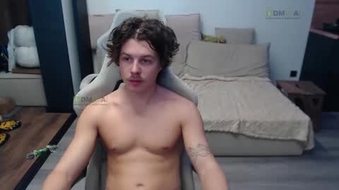 Alice and Sergey online show from February 12, 8:42 am