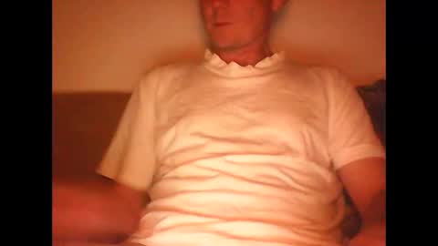 sunnygun0 online show from March 21, 6:56 pm