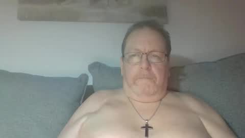 Sunspotbaby online show from November 2, 12:37 am