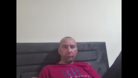 super42835015 online show from June 1, 4:40 pm