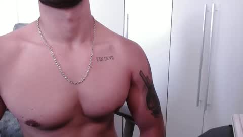 superboyg online show from December 15, 5:21 pm