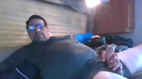 superj69 online show from October 28, 7:05 pm