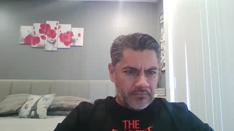 Snapshot of supernovarise chatting on March 1, 5:27 pm supernovarise online show from March 1, 5:27 pm