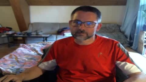 supersquirrel81 online show from May 24, 2:34 pm