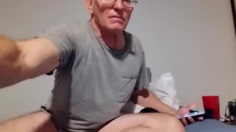 Zeppelin man online show from March 4, 7:21 pm